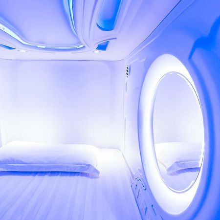 Spacepod@Com Singapura Luaran gambar