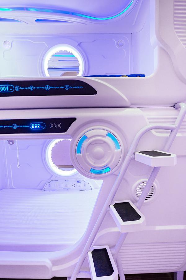 Spacepod@Com Singapura Luaran gambar
